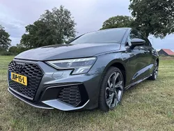Grijs Gebruikt 2022 Audi A3 Sportback S-Line Hatchback | € 31.495 (Eerlijke prijs)