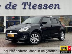 Zwart (metallic) Gebruikt 2021 Suzuki Swift Hatchback | € 15.950 (Eerlijke prijs)