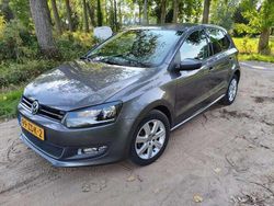 Grijs Gebruikt 2012 VW Polo Highline Hatchback | € 7.150 (Iets duurder)