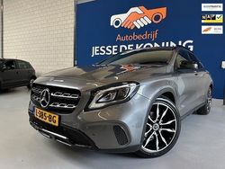 Grijs Gebruikt 2018 Mercedes GLA200 Premium Plus SUV | € 20.950 (Goede deal)