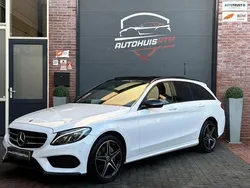 Wit, metallic lak Gebruikt 2017 Mercedes C180 AMG Stationwagen | € 21.450 (Eerlijke prijs)