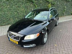 Zwart Gebruikt 2010 Volvo V70 Summum Stationwagen | € 7.000 (Duur)