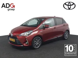 Rood Gebruikt 2019 Toyota Yaris Limited Hatchback | € 17.950 (Eerlijke prijs)