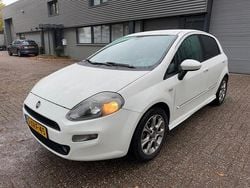Wit Gebruikt 2014 Fiat Punto Evo Lounge Hatchback | € 3.750 (Eerlijke prijs)