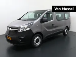 Grijs Gebruikt 2018 Opel Vivaro Innovation Van | € 25.940
