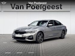 Bmw individual oxidgrau metallic (grijs metallic) Gebruikt 2021 BMW 330e Comfort Edition Sedan | € 38.900 (Iets duurder)