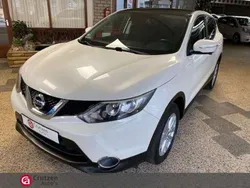 Wit, metallic lak Gebruikt 2014 Nissan Qashqai SUV | € 11.950 (Duur)