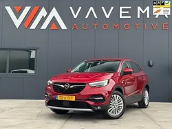 Rood Gebruikt 2018 Opel Grandland X Innovation SUV | € 11.450 (Eerlijke prijs)