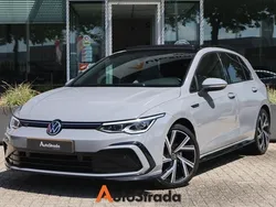 Grijs Gebruikt 2021 VW Golf VIII R-line Hatchback | € 26.900 (Eerlijke prijs)