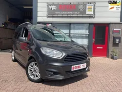 Grijs Gebruikt 2015 Ford Tourneo Courier Titanium MPV | € 7.950 (Eerlijke prijs)