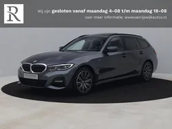 Grijs Gebruikt 2021 BMW 330 M Sport Stationwagen | € 33.700 (Eerlijke prijs)