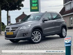 Grijs, metallic lak Gebruikt 2008 VW Tiguan SUV | € 4.450 (Goede deal)
