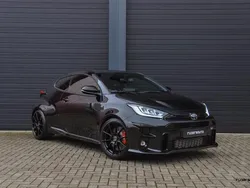Zwart Gebruikt 2022 Toyota Yaris GT Hatchback | € 49.750