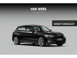 Zwart Gebruikt 2016 BMW 120 Executive Hatchback | € 19.950 (Eerlijke prijs)