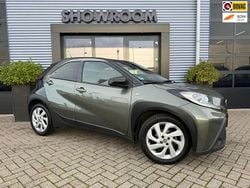 Groen Gebruikt 2022 Toyota Aygo X Pulse SUV | € 17.895
