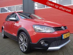 Rood Gebruikt 2011 VW Polo Comfortline Hatchback | € 6.950 (Eerlijke prijs)