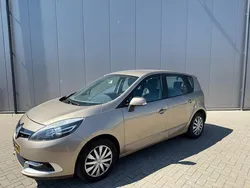 Bruin Gebruikt 2013 Renault Scénic III Expression MPV | € 4.350 (Eerlijke prijs)