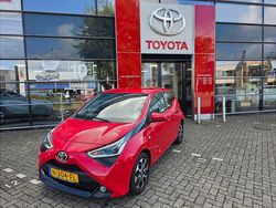Rood Gebruikt 2021 Toyota Aygo Hatchback | € 12.950 (Iets duurder)