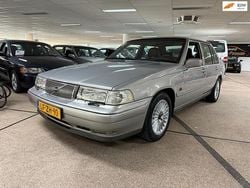 Grijs Gebruikt 1995 Volvo 960 Sedan | € 9.500