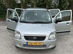 Grijs Gebruikt 2001 Suzuki Wagon R+ GL Stationwagen | € 990 (Eerlijke prijs)