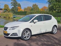Wit Gebruikt 2010 Seat Ibiza Reference MPV | € 4.950 (Eerlijke prijs)