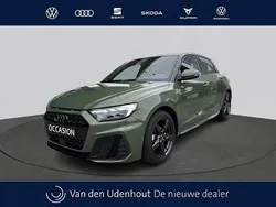 Groen, metallic lak Gebruikt 2025 Audi A1 Sportback S-Line Hatchback | € 38.370