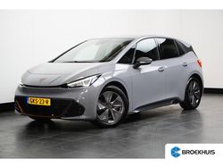 Grijs Gebruikt 2023 Cupra Born Hatchback | € 30.900 (Eerlijke prijs)