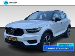 Wit Gebruikt 2022 Volvo XC40 R-Design SUV | € 26.945 (Iets duurder)