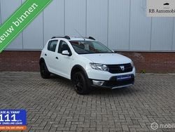 Wit Gebruikt 2015 Dacia Sandero Stepway Ambiance Hatchback | € 6.750 (Eerlijke prijs)