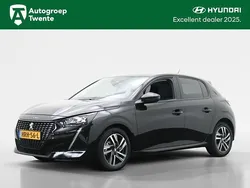 Zwart Gebruikt 2023 Peugeot 208 Allure Hatchback | € 17.950 (Eerlijke prijs)