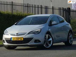 Grijs Gebruikt 2013 Opel Astra GTC Sport Hatchback | € 7.499 (Eerlijke prijs)