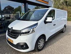 Wit Gebruikt 2021 Renault Trafic Van | € 16.675 (Eerlijke prijs)