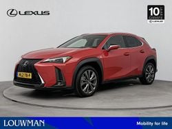 Rood Gebruikt 2024 Lexus UX 250h Sport Line SUV | € 42.900 (Eerlijke prijs)