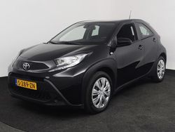 Zwart Gebruikt 2023 Toyota Aygo X Play SUV | € 15.940