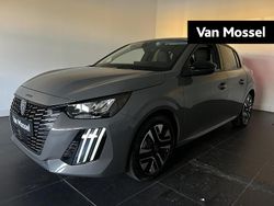Grijs Gebruikt 2024 Peugeot 208 Allure Hatchback | € 23.940 (Eerlijke prijs)