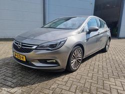 Bruin Gebruikt 2016 Opel Astra Business Hatchback | € 2.950