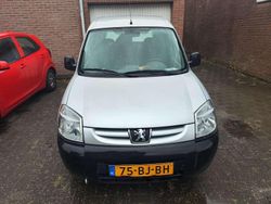 Grijs Gebruikt 2003 Peugeot Partner Van | € 1.850 (Goede deal)