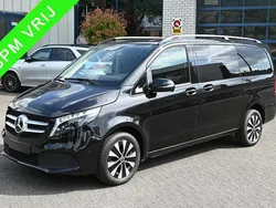 Zwart Gebruikt 2023 Mercedes V250 MPV | € 54.950 (Goede deal)