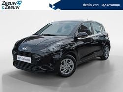 Phantom black (x5b) Gebruikt 2024 Hyundai i10 Comfort Hatchback | € 16.940 (Eerlijke prijs)