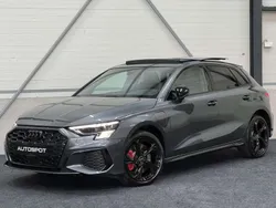 Grijs, metallic lak Gebruikt 2021 Audi A3 Sportback e-tron S-Line Sedan | € 36.950 (Iets duurder)