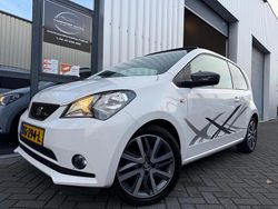 Wit Gebruikt 2016 Seat Mii CONNECT Hatchback | € 8.450 (Eerlijke prijs)