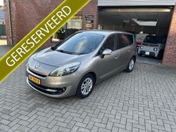 Beige Gebruikt 2012 Renault Grand Scénic III Expression MPV | € 9.250 (Duur)