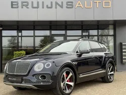 Blauw Gebruikt 2020 Bentley Bentayga SUV | € 142.950