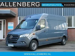 Grijs Gebruikt 2022 Mercedes Sprinter Van | € 34.900 (Goede deal)