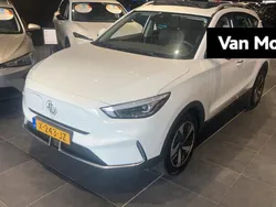 Wit Gebruikt 2023 MG ZS Luxury Sedan | € 28.995 (Eerlijke prijs)