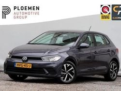 Grijs Gebruikt 2023 VW Polo Move Hatchback | € 23.900 (Eerlijke prijs)