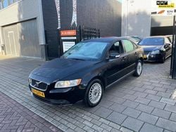 Zwart Gebruikt 2008 Volvo S40 Kinetic Sedan | € 2.499 (Eerlijke prijs)