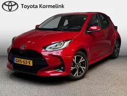 Rood Gebruikt 2024 Toyota Yaris Hybrid Edition Hatchback | € 27.950 (Iets duurder)