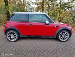 Rood Gebruikt 2003 Mini ONE Hatchback | € 1.450 (Super prijs)