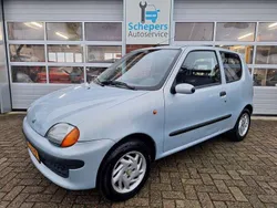 Zilver, metallic lak Gebruikt 1999 Fiat Seicento Hatchback | € 1.250 (Iets duurder)